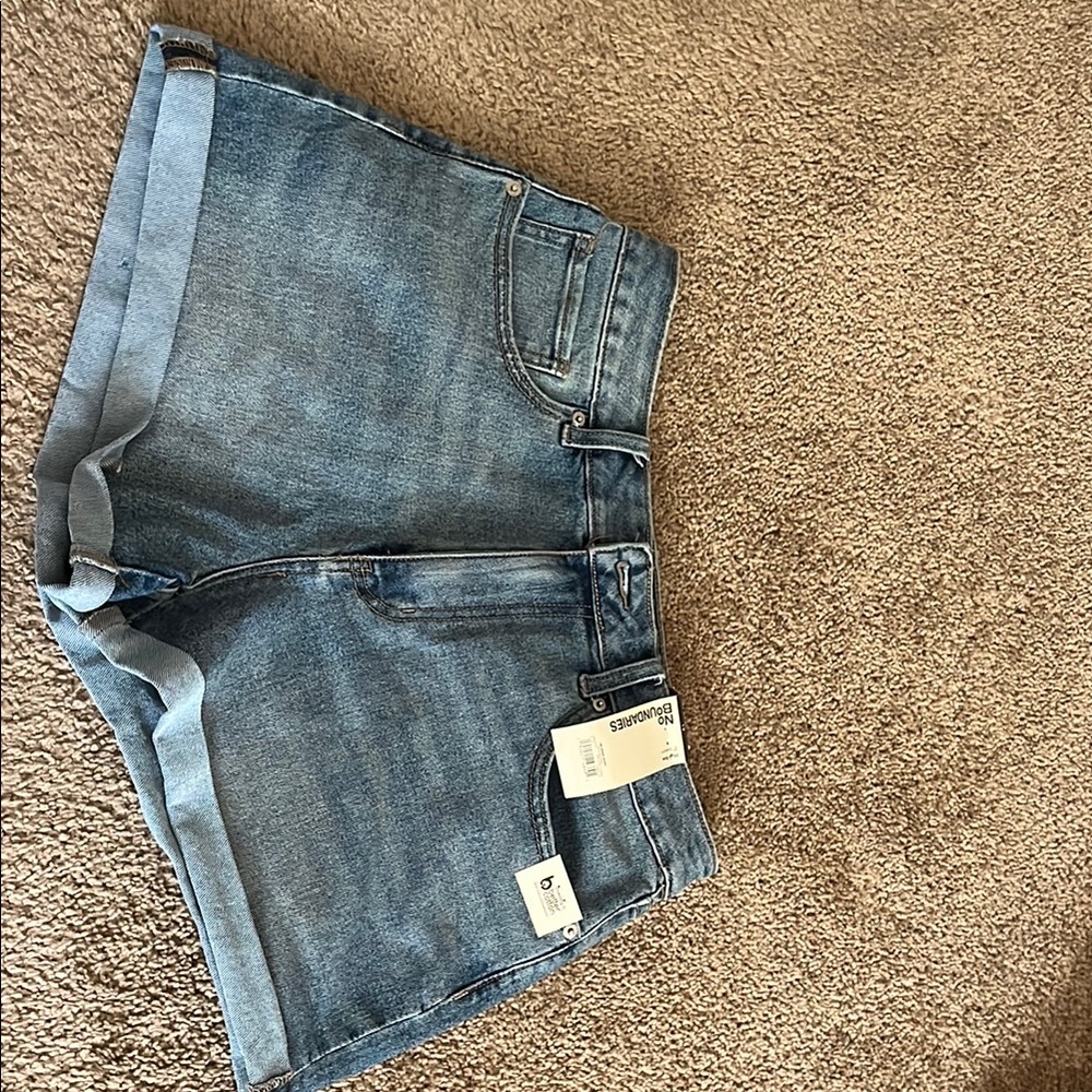 Stylish Blue Denim Women's Shorts